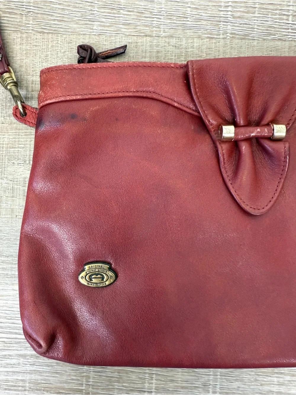 Vintage Etienne Aigner Burgundy Leather Crossbody Shoulder Bag Purse